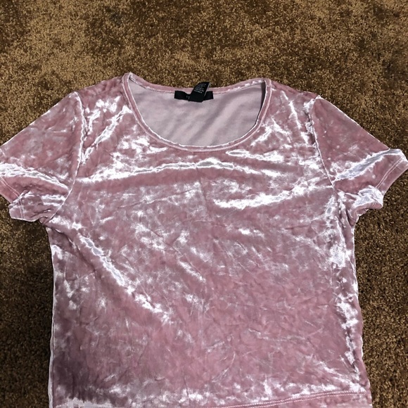 Forever 21 pink velvet crop tee - Picture 1 of 3